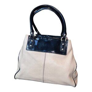 KATE SPADE Boerum Hill Anisha WKRU0871 Beige & Black Patent Leather Hand…